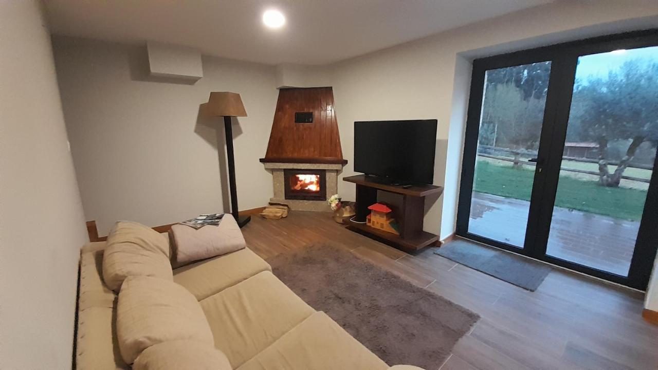 Vila Casa Velha De Ponta Soto Cela  Exteriér fotografie